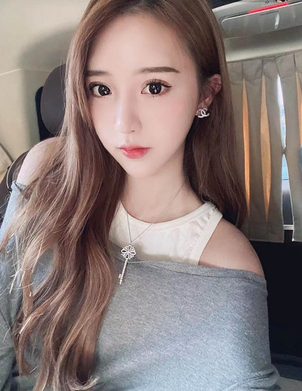 洛杉矶预约高端模特
